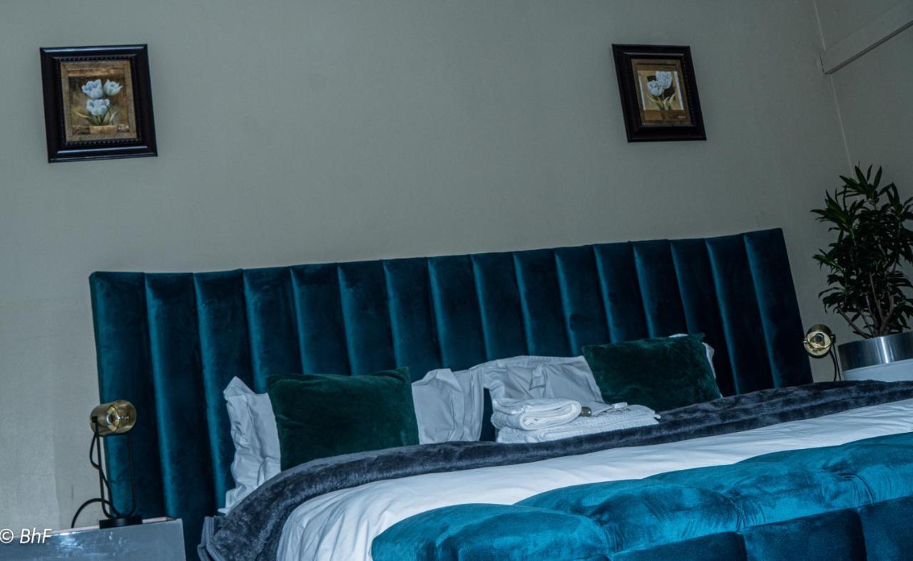Henry George Guest House Претория Экстерьер фото