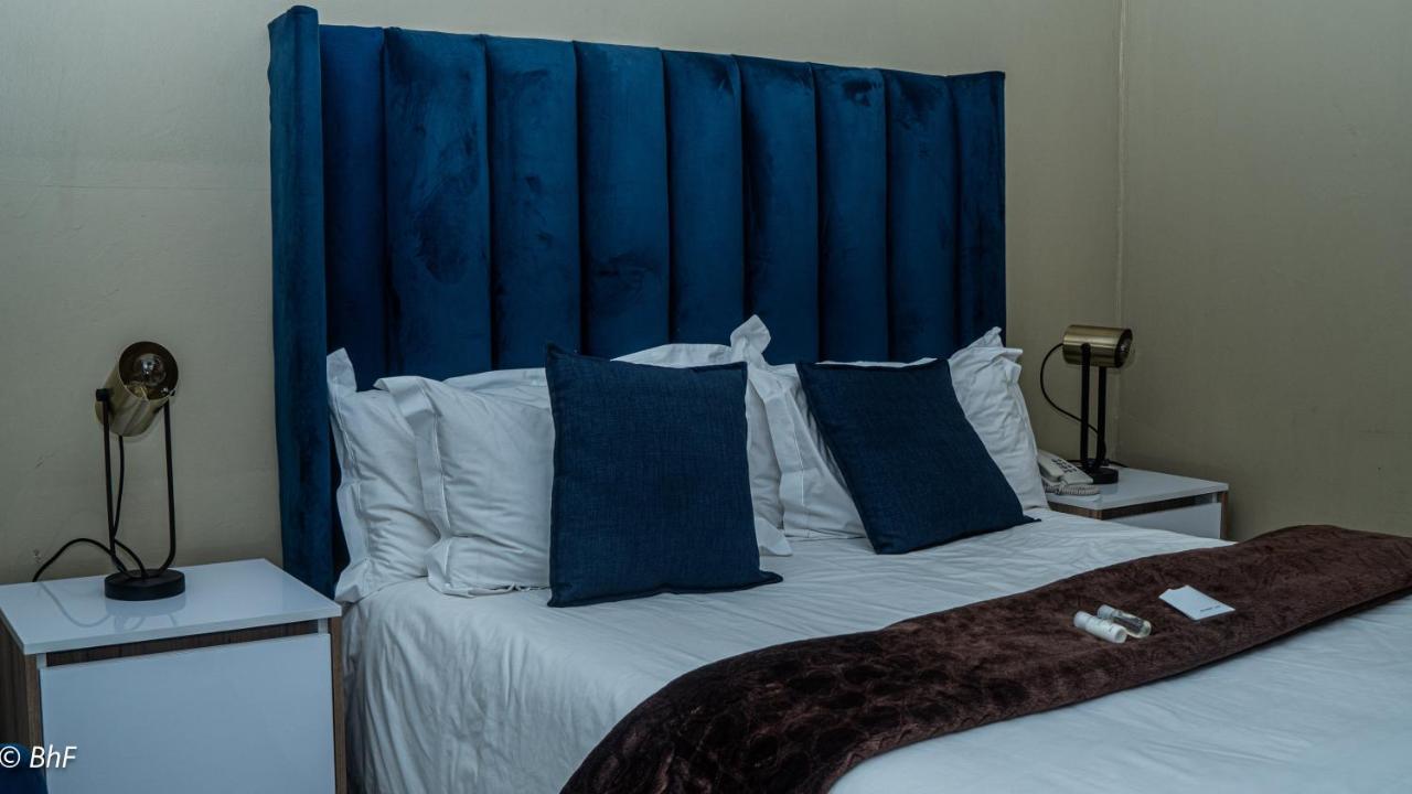Henry George Guest House Претория Экстерьер фото