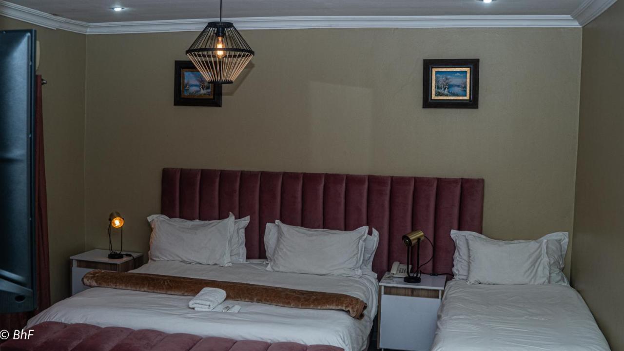 Henry George Guest House Претория Экстерьер фото